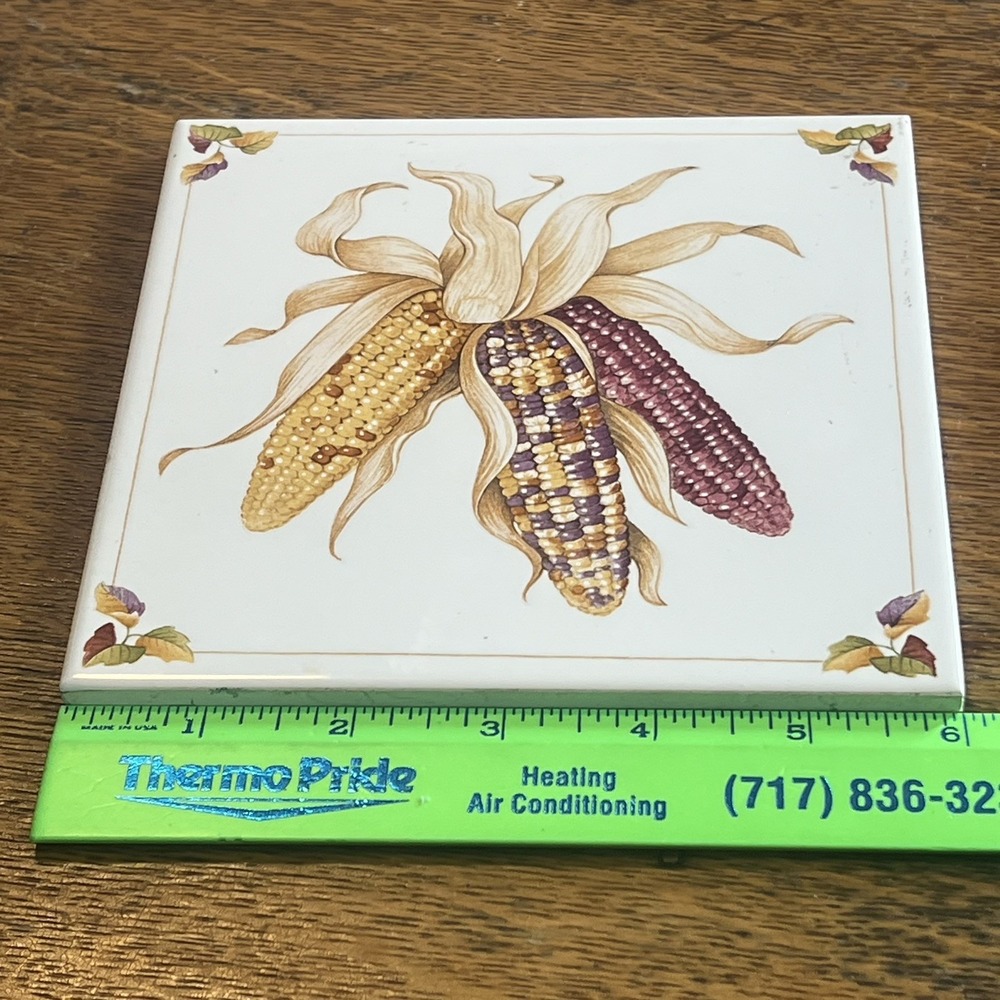 Avon Shades of Autumn 6in Ceramic Corn Tile Trivet 1984 Vintage Fall Harvest - Picture 4 of 4